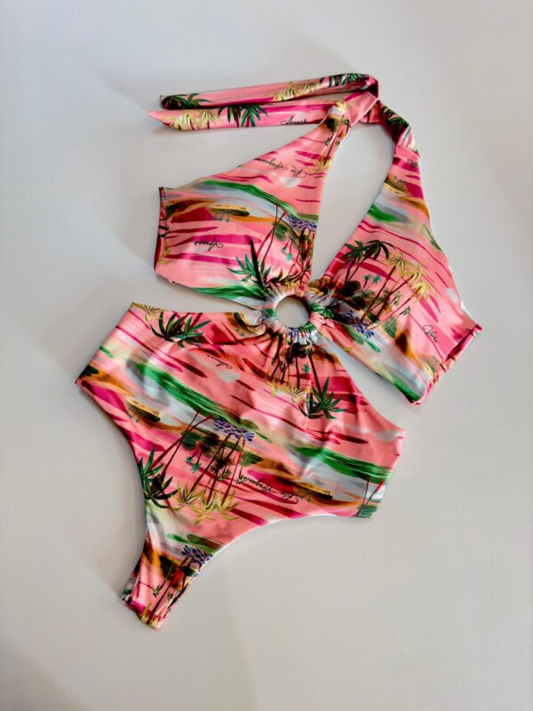 Body Maiô Argola Em Madeira Estampa Vintage Araguaia Ref: 49