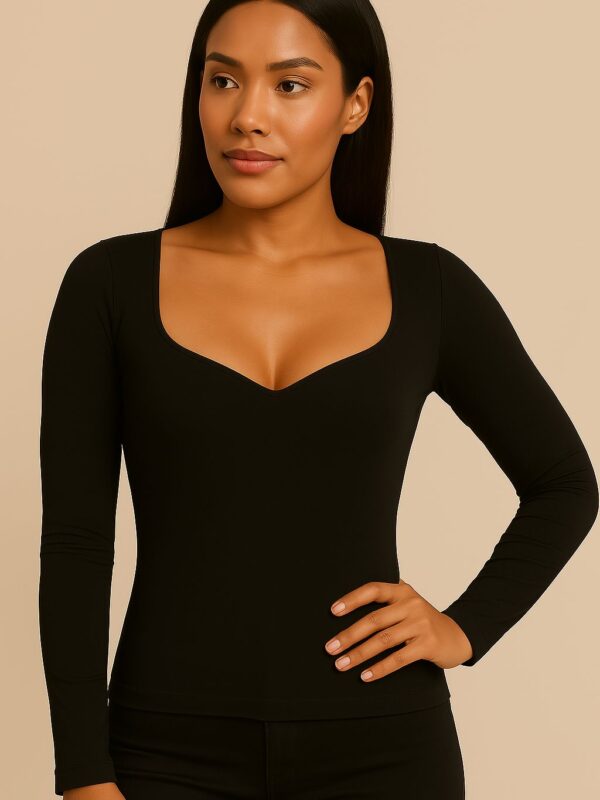 Blusa Decote Coração Manga Longa Ref: 879